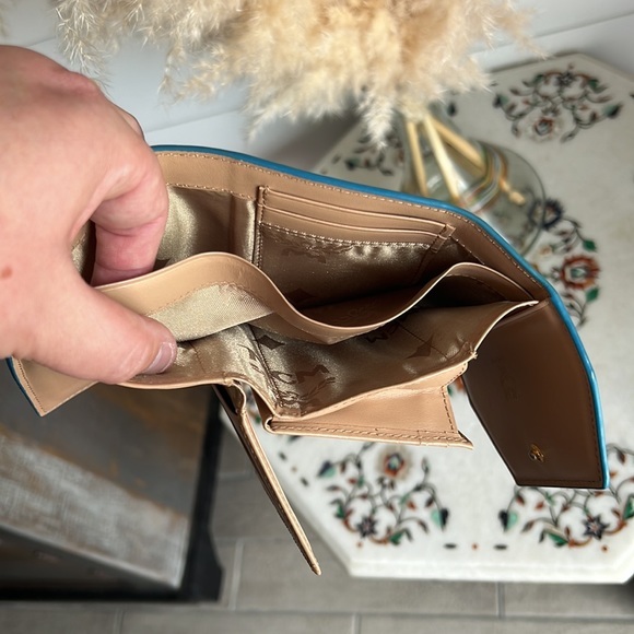 MCM Trifold Wallet - Picture 5 of 6